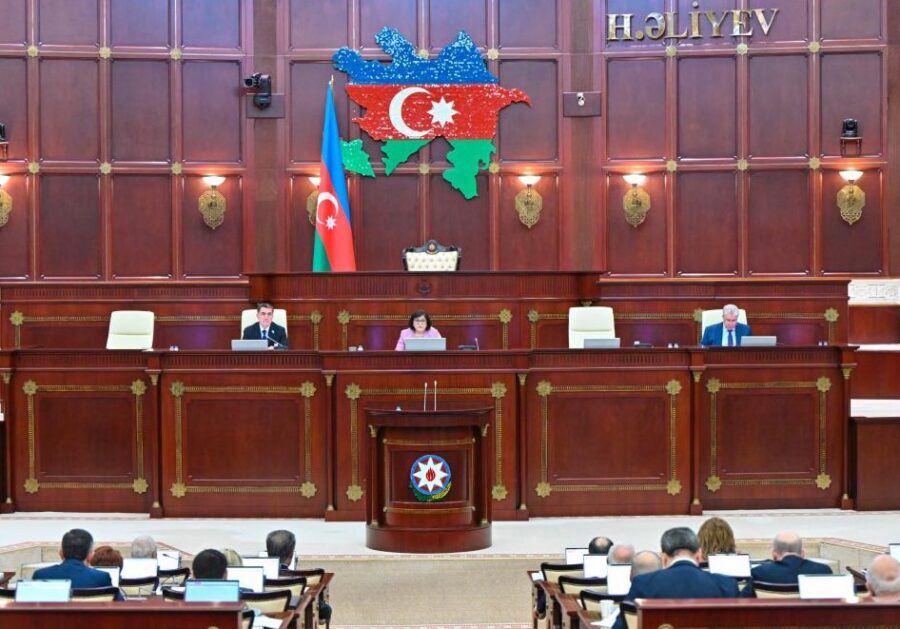 Prezident tələb etdi: Milli Məclis toplanır