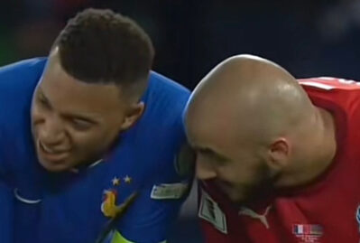 Elvin Bədəlov Mbappeyə oyun zamanı nə deyib? - VİDEO