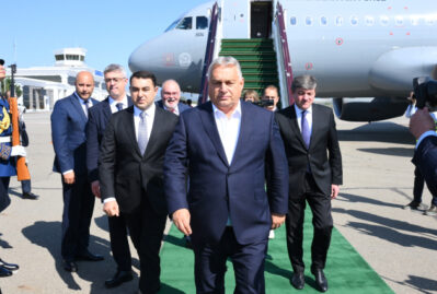 Viktor Orban Qəbələdədir - FOTOLAR