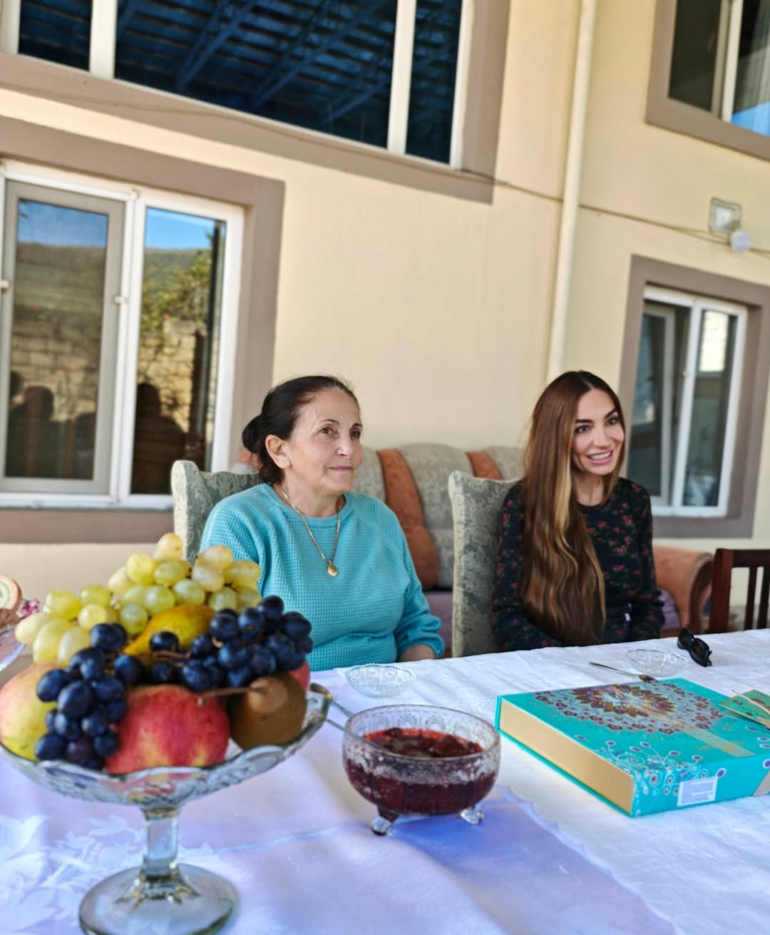 Arzu Əliyeva bu ailənin qonağı oldu – FOTOLAR