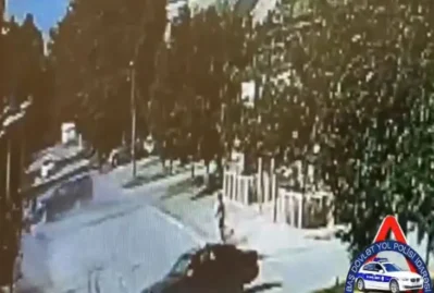 Gəncədə maşın 4 nəfəri belə vurdu - Anbaan video