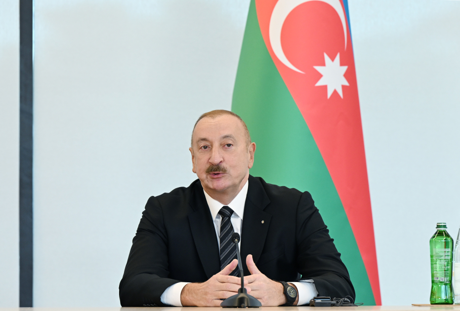 Azərbaycan internet əhatə dairəsi ilə regionda liderdir - İlham Əliyev