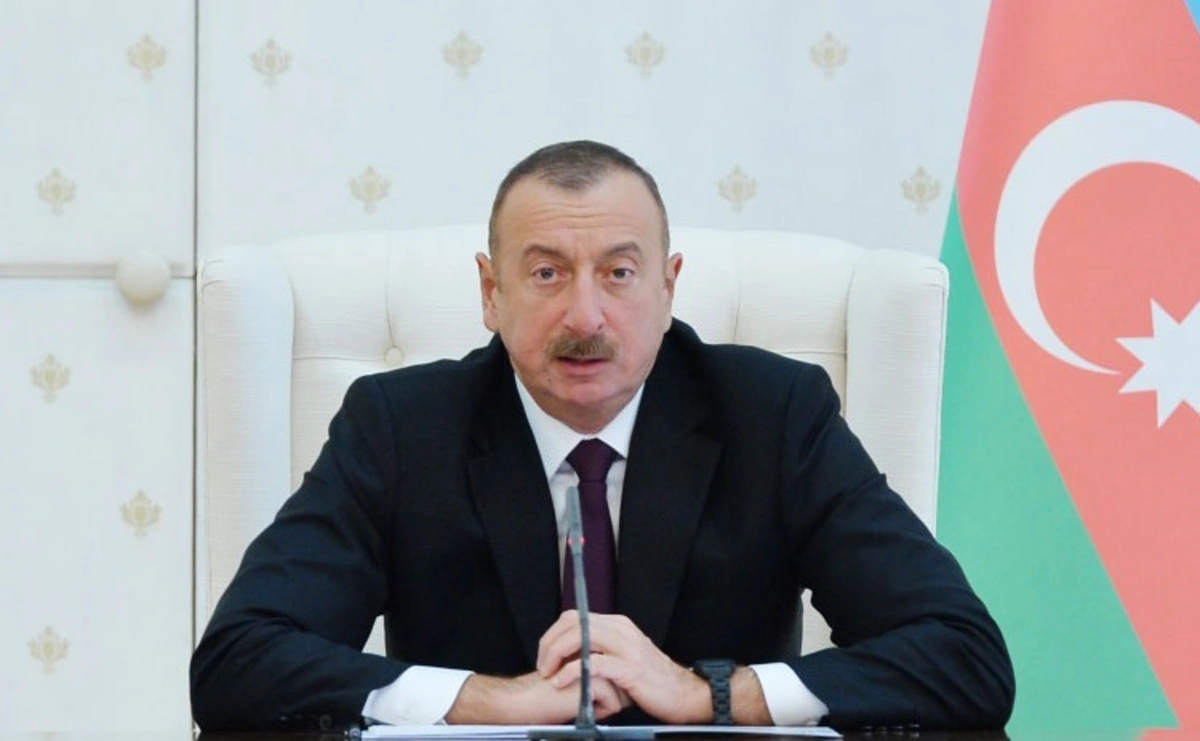 prezident mikayil 1200