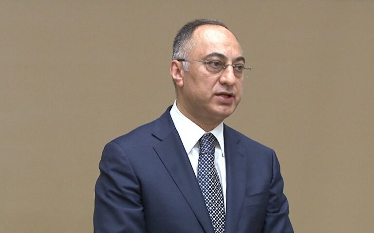 AQTA-da təşviş başladı: Qoşqar Təhməzli geri addım atdı