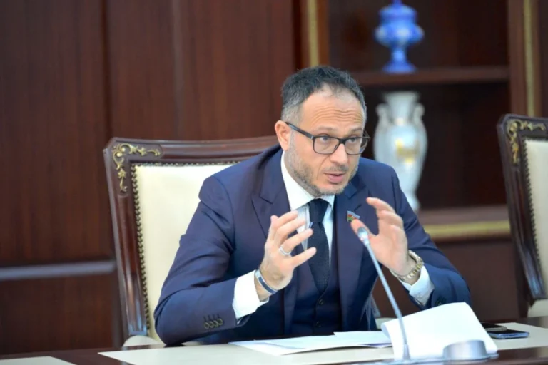 Ramil Həsən yeni vəzifəsinin icrasına başladı
