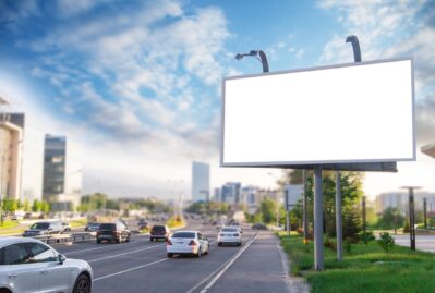 Bakının mərkəzində ilginc reklam: kişilər hiddətləndi - FOTO