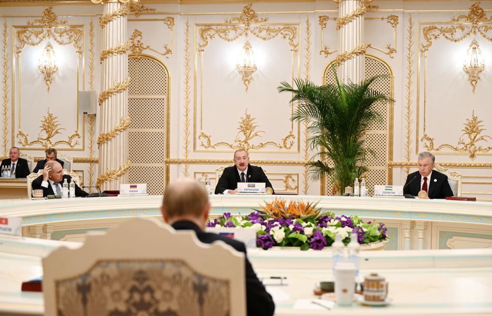 MDB liderlərinin sammiti: İlham Əliyev çıxış etdi - VİDEO 6 MDB liderlərinin sammiti: İlham Əliyev çıxış etdi - VİDEO