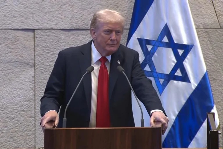 Trampın Knessetdəki çıxışı zamanı təxribat törədildi - VİDEO
