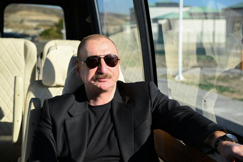 Prezident Zəngilanda iki yeni kəndin açılışını etdi – FOTOLAR 10 Prezident Zəngilanda iki yeni kəndin açılışını etdi – FOTOLAR