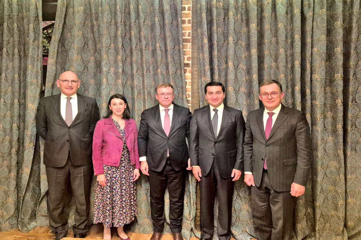 Fransa-Azərbaycan danışıqları – Paris Bakıya nümayəndə göndərdi