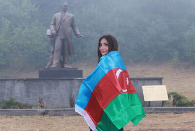 Van Dammın gəlini Şuşadan paylaşım etdi – FOTO 26 Van Dammın gəlini Şuşadan paylaşım etdi – FOTO