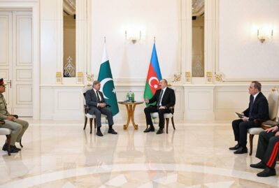 İlham Əliyev Pakistanın Baş naziri ilə görüşdü – VİDEO