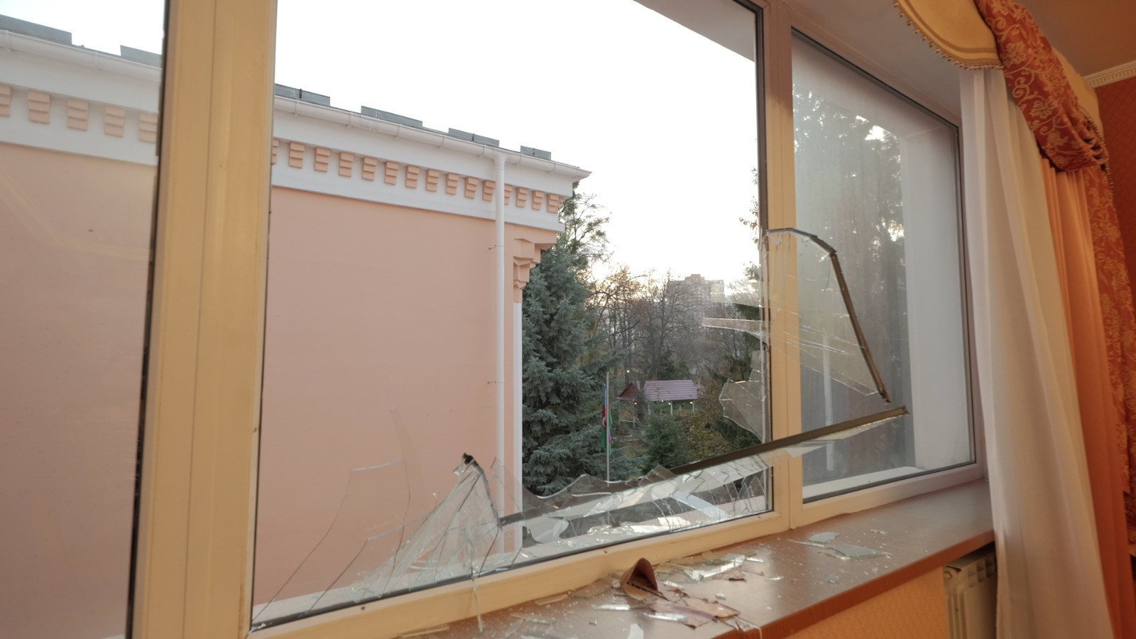 Səfirliyimizdə təhlükəsizlik tədbirləri aparılıb – FOTOLAR