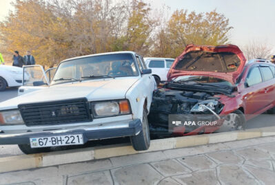 Babəkdə qəza: ana və övladları xəsarət aldılar