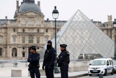 "Luvr"dan oğurlanan əşyalar ona satılacaqmış - 24 saat verildi