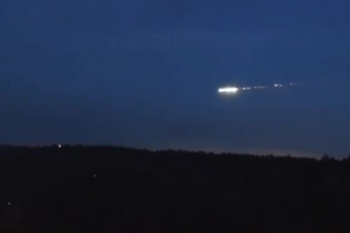 Moskva səmasında meteorit partlayıb – VİDEO