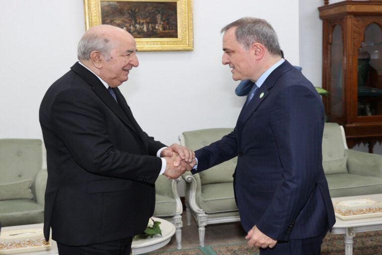 Əlcəzair Prezidenti Əbdülməcid Tebbune nazir Ceyhun Bayramovu qəbul edib