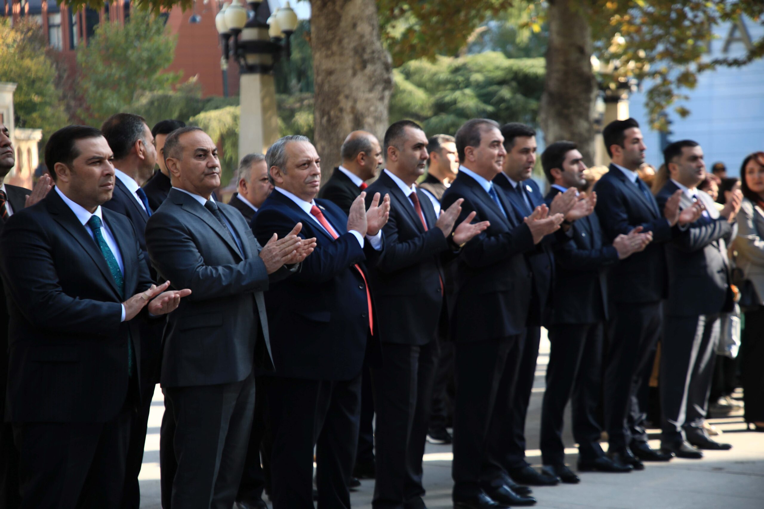 Gəncədə Dövlət Bayrağı Günü qeyd olundu - FOTOLAR 3 9T9A8425 scaled