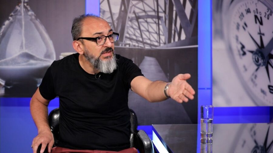 44 günlükdəki kimi hücumla üz-üzəyik: bu, əsl müharibədir! - Beqoyan 1 44 günlükdəki kimi hücumla üz-üzəyik: bu, əsl müharibədir! - Beqoyan