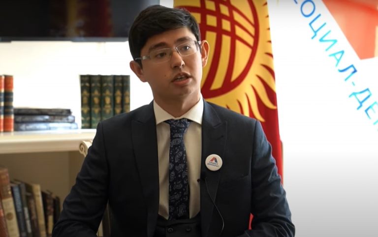 Sabiq prezidentin xanımı və oğlu saxlanıldı
