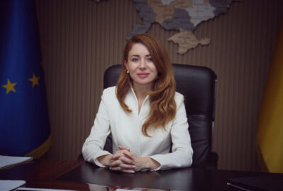 Ukraynanı çalxalayan iddia: Nazir ölkədən qaçdı 2 Ukraynanı çalxalayan iddia: Nazir ölkədən qaçdı