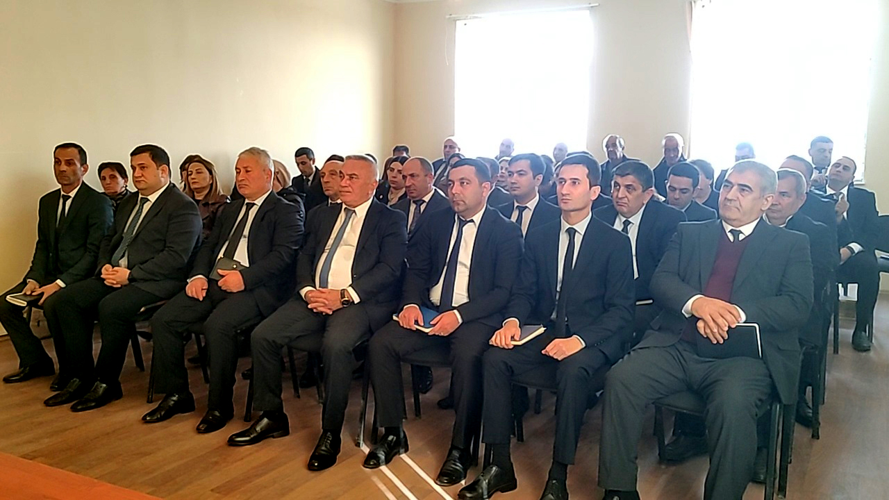 Seymur Orucov növbəti dəfə vətəndaşları dinlədi - FOTOLAR 2 VID 20251112 120902 00.13.49.290