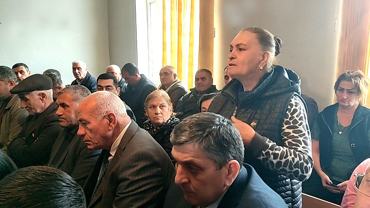 Seymur Orucov növbəti dəfə vətəndaşları dinlədi - FOTOLAR 7 VID 20251113 114745 00.19.30.111