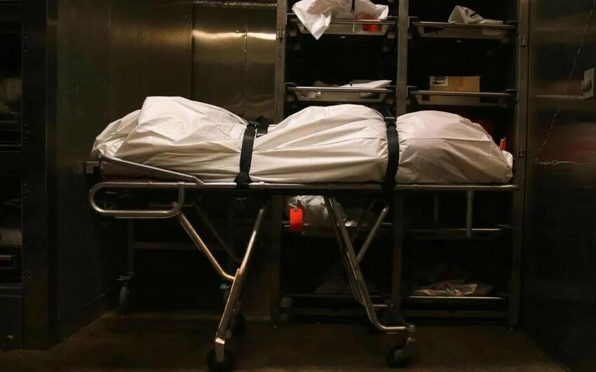 Avtomobildən meyit tapıldı