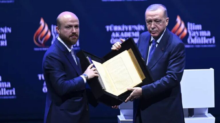 FETÖ hərəkətə keçdi - Ərdoğanın oğlu ilə bağlı elə bir iddia yayıldı ki...