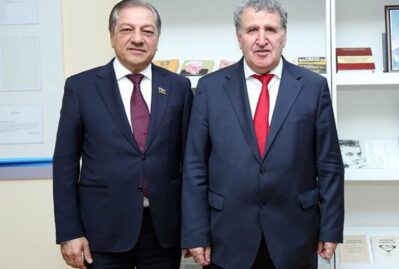 Cavanşir Feyziyev AMEA-ya təbrik məktubu ünvanladı