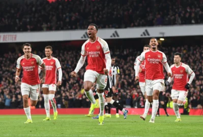 "Arsenal" darmadağınla qələbə qazandı