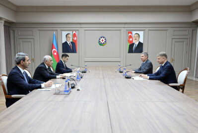 Əli Əsədov Oleq Belozyorovu qəbul etdi