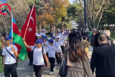 Bakı bulvarında izdiham... - VİDEO