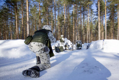Sərhəd yaxınlığına 2 mindən çox əsgər, texnikalar yığıldı – Rusiyada təşviş