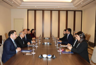 Azərbaycan və Ermənistan parlament nümayəndə heyətləri görüşdü - FOTO