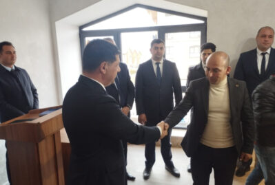 Kəlbəcərdə 27 ailəyə mənzillərinin açarları verildi - FOTOLAR