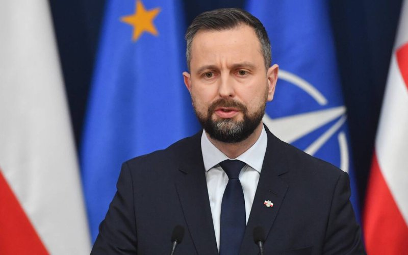 Rusiya Polşaya hücum etdi - Nazir