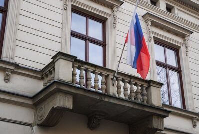 Türklər tarixi malikanəni ruslara verib? - Rəsmi cavab gəldi