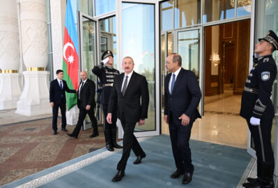 İlham Əliyevin Özbəkistana səfərindən VİDEO