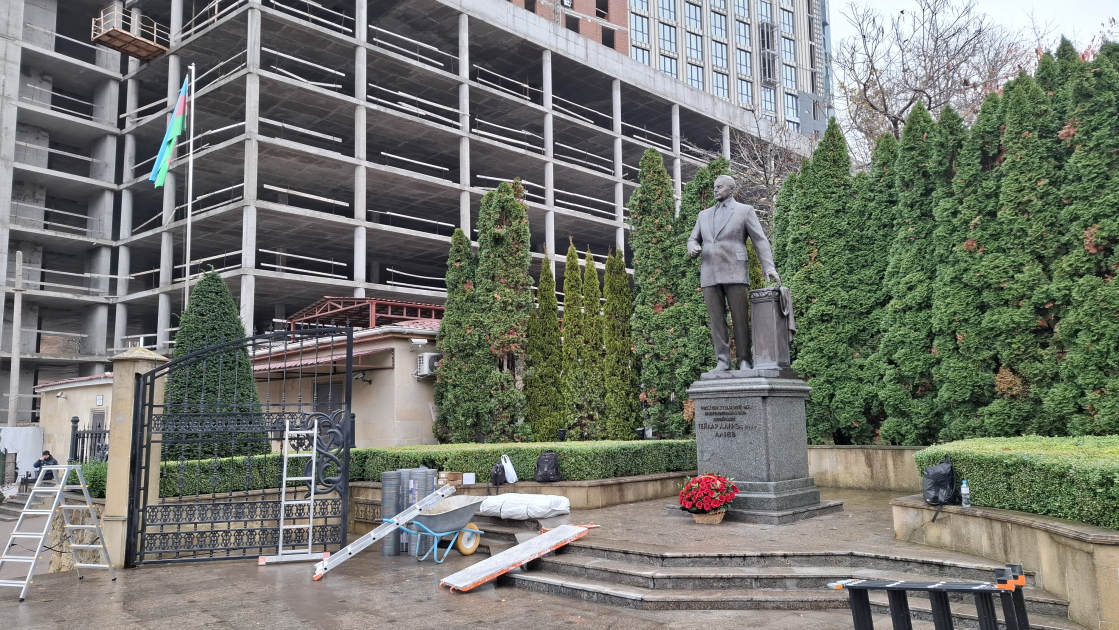 Rusiyanın hücumları gücləndi: Azərbaycan abidələri belə qorunur - FOTO 4 Rusiyanın hücumları gücləndi: Azərbaycan abidələri belə qorunur - FOTO