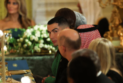 Ronaldo Ağ Evdə... - VİDEO