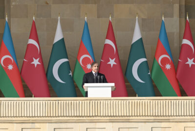 Pakistan Azərbaycanın yanında qaya kimi dayandı - Şahbaz Şərif