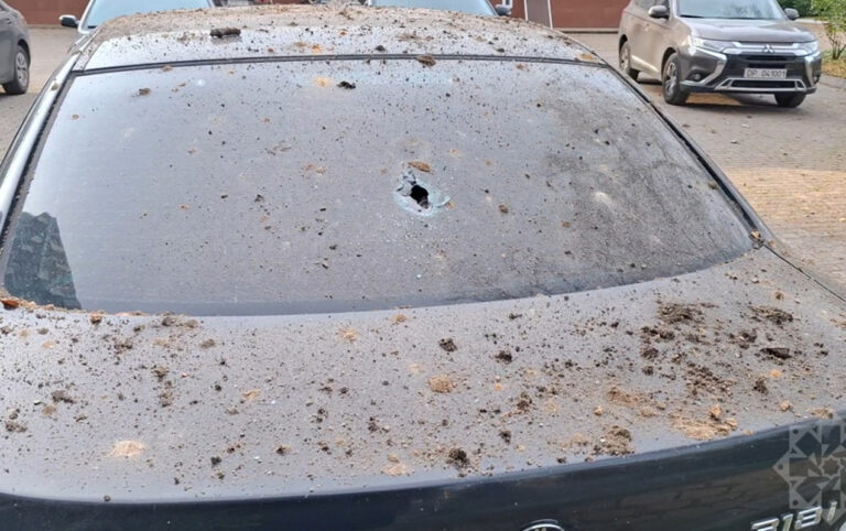 "İsgəndər"in qəlpələri Azərbaycan səfirliyinin binasına düşüb - FOTOLAR