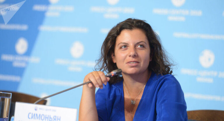 Parik almışam, amma Putinə görə narahatam - Simonyan