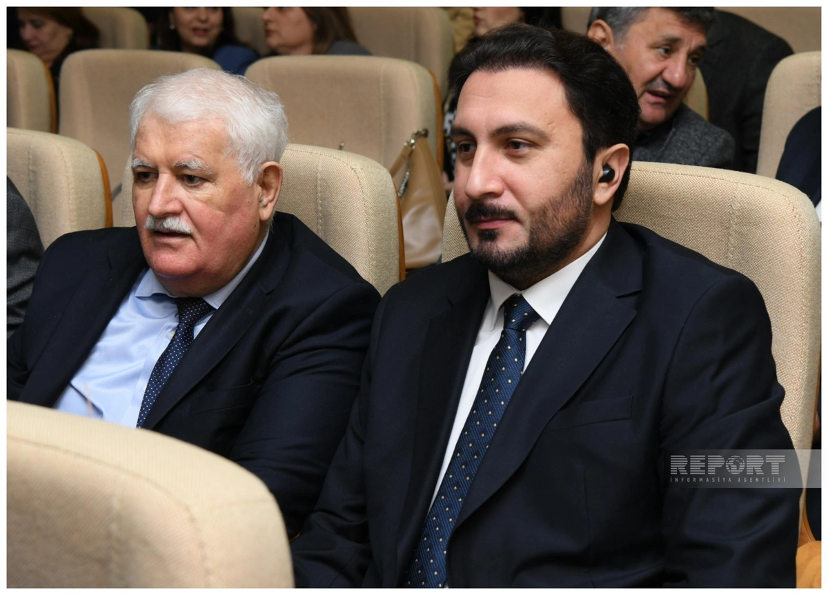 MEDİA və Mətbuat Şurasının birgə təşkilatçılığı ilə konfrans... - FOTOLAR 6 MEDİA və Mətbuat Şurasının birgə təşkilatçılığı ilə konfrans... - FOTOLAR