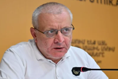 Paşinyanın iki məqsədi var: seçkilərə hazırlıq və... - Surenyants 29 surenyants