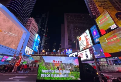"Times" meydanında Zəfər Günü ilə bağlı məlumatlandırma aksiyası... - VİDEO