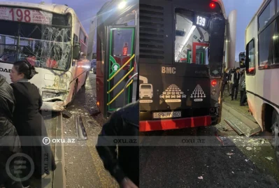Bakıda avtobuslar toqquşdu: yaralanan var - VİDEO
