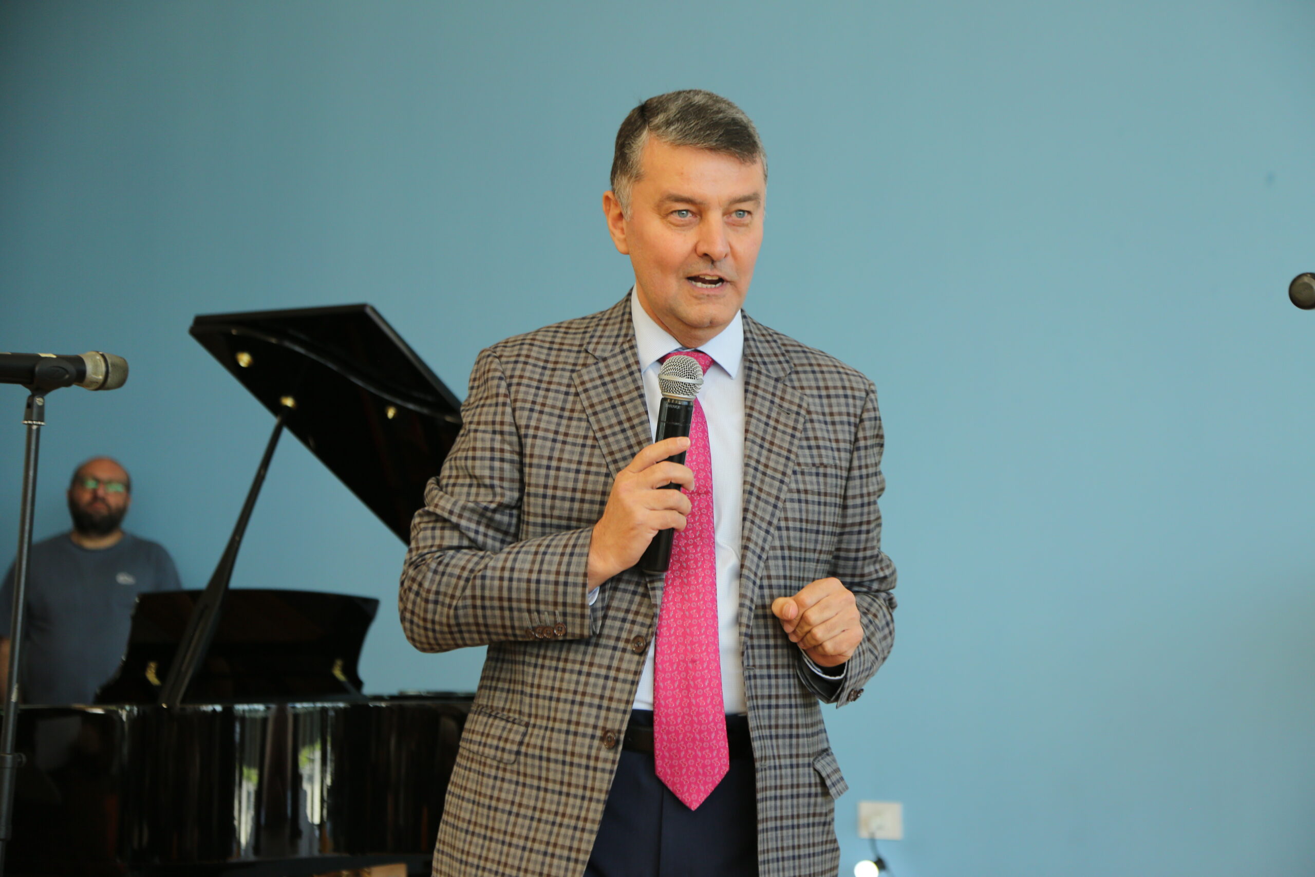 ADA ilə “Veysəloğlu”nun tərəfdaşlığı: xeyriyyə məqsədli festival keçirildi - FOTO 5 ADA ilə “Veysəloğlu”nun tərəfdaşlığı: xeyriyyə məqsədli festival keçirildi - FOTO