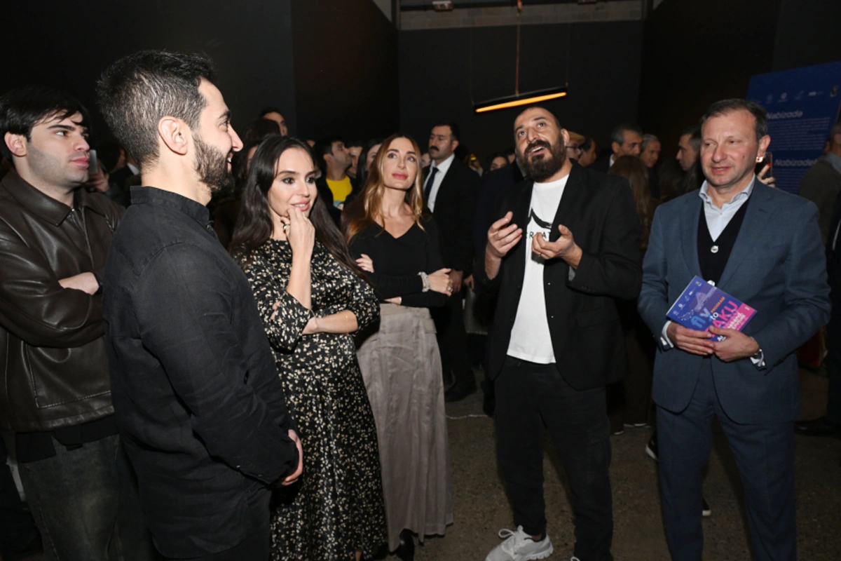 Leyla, Arzu və Alyona Əliyevalar “Art Weekend”də – FOTOLAR 11